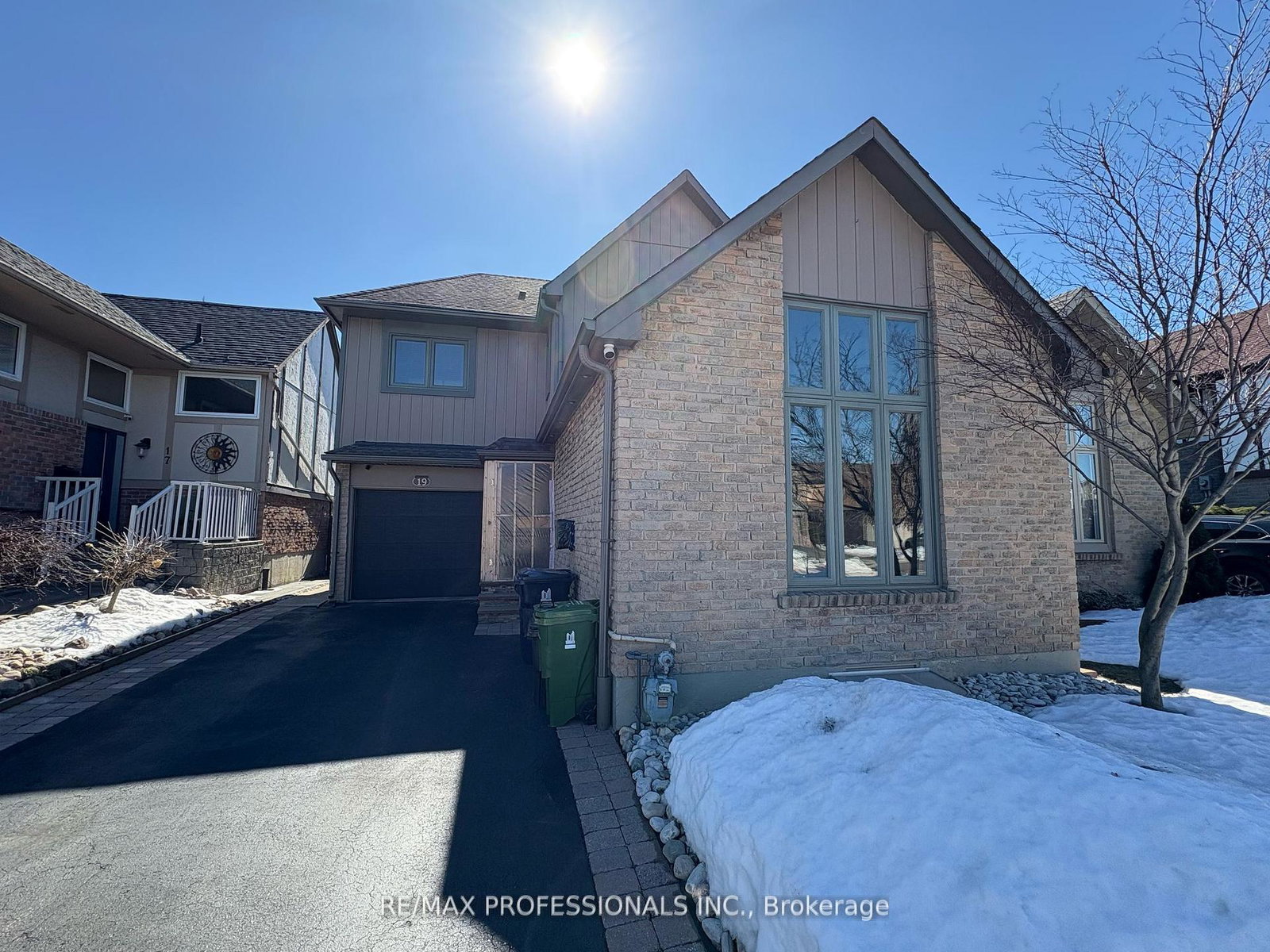 19-elmbrook-crescent-etobicoke-ontario-w13234344