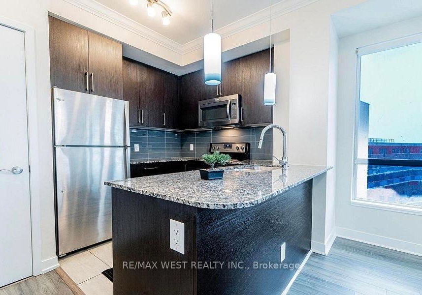840-queens-plate-drive-etobicoke-ontario-w13234414