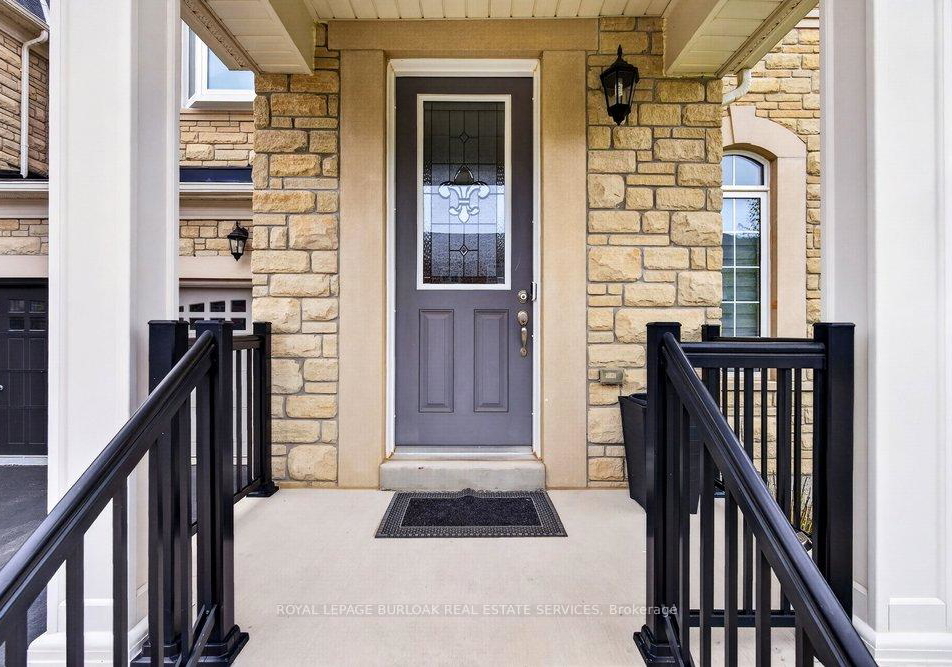 523-terrace-way-oakville-ontario-w13234472
