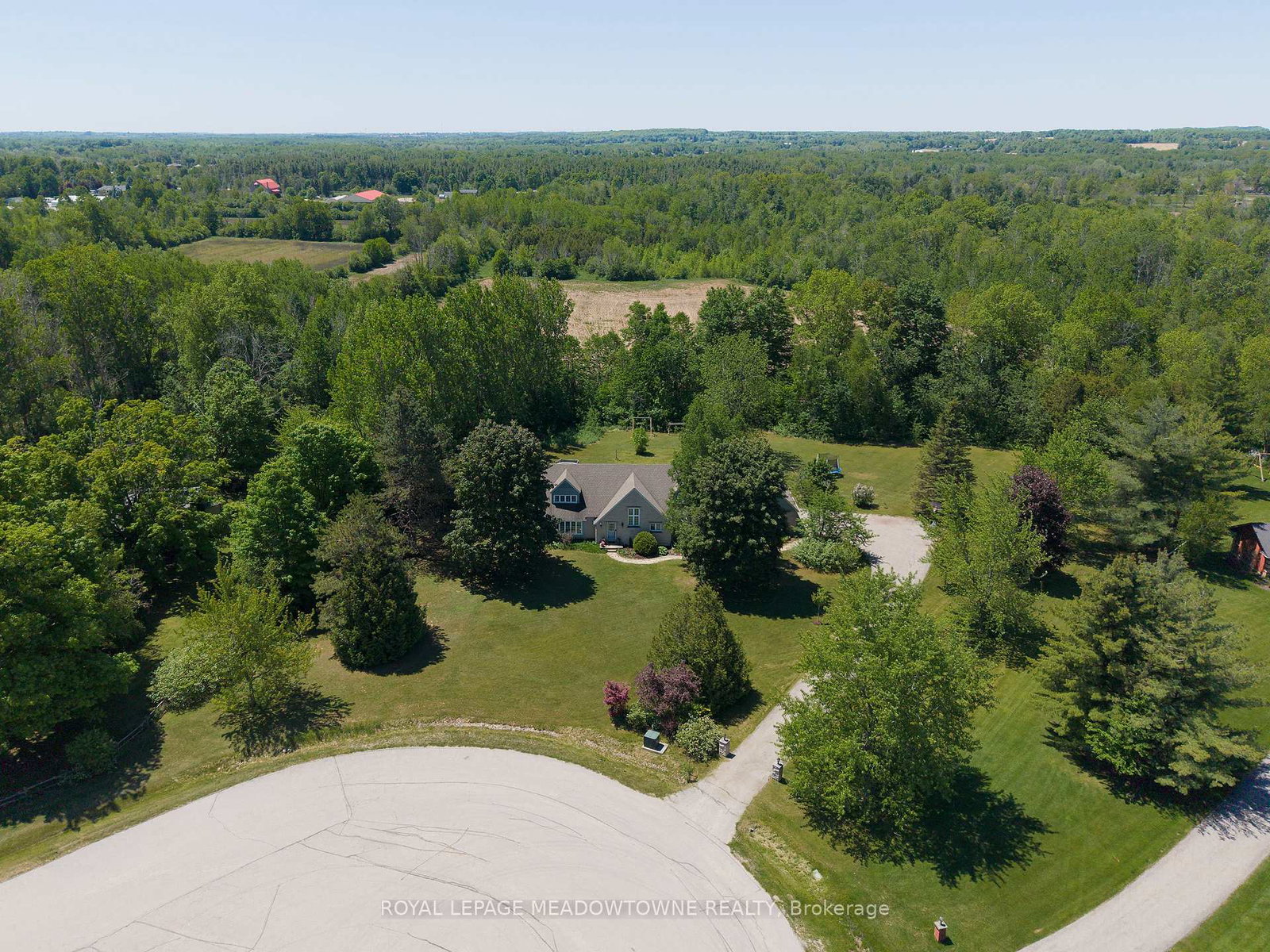 11276-amos-drive-milton-ontario-w13234522