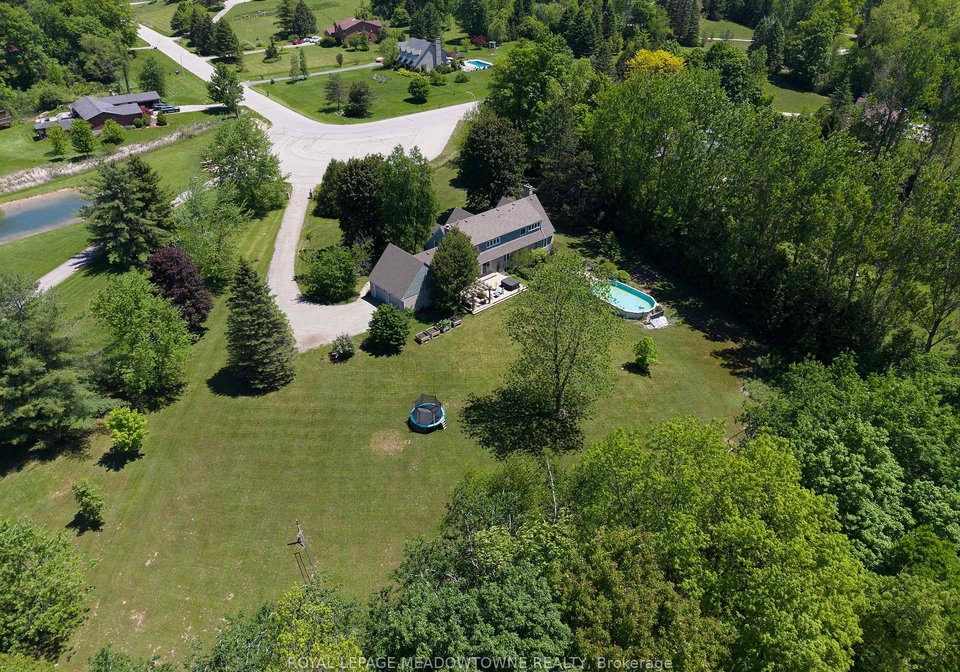 11276-amos-drive-milton-ontario-w13234522