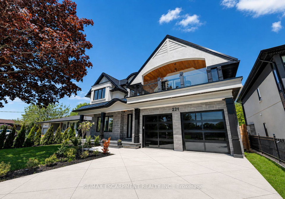 221-morden-road-e-oakville-ontario-w13234814