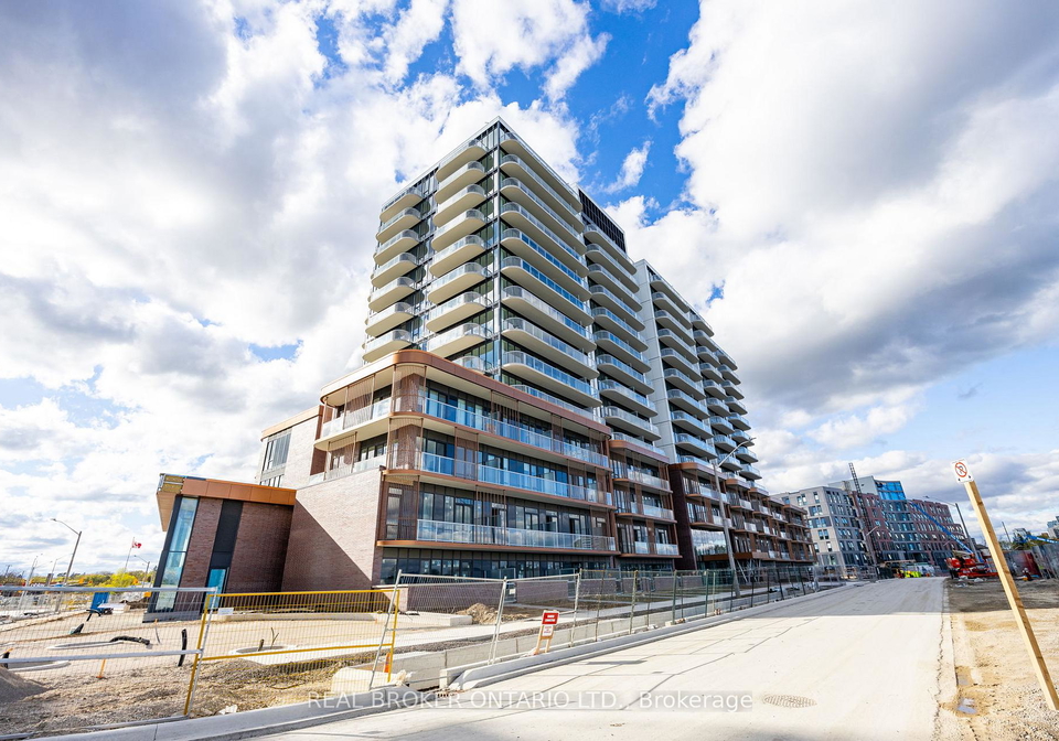 220-missinihe-way-mississauga-ontario-w13234948