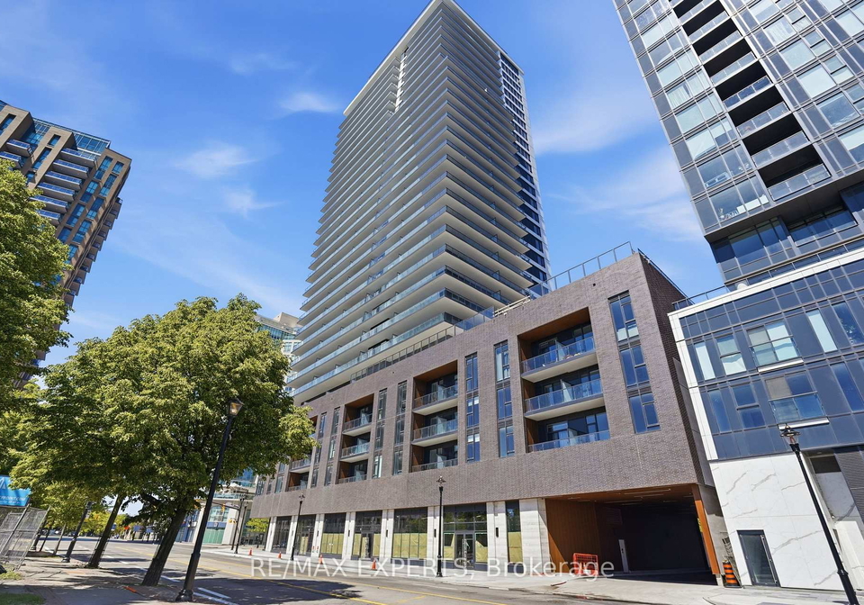 2075-lakeshore-road-burlington-ontario-w13234952