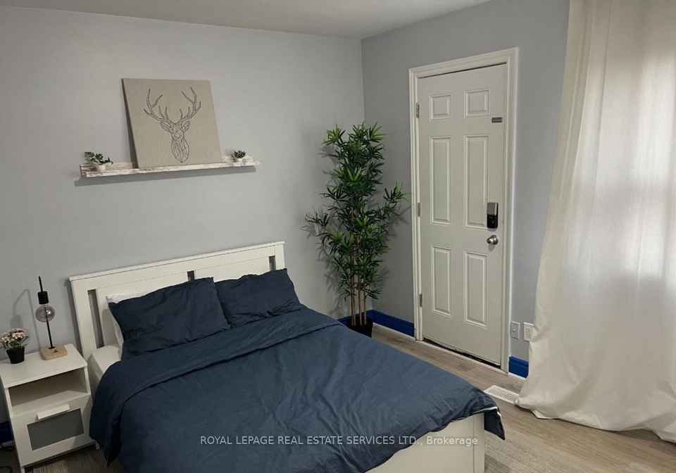 862-browns-line-etobicoke-ontario-w13235012