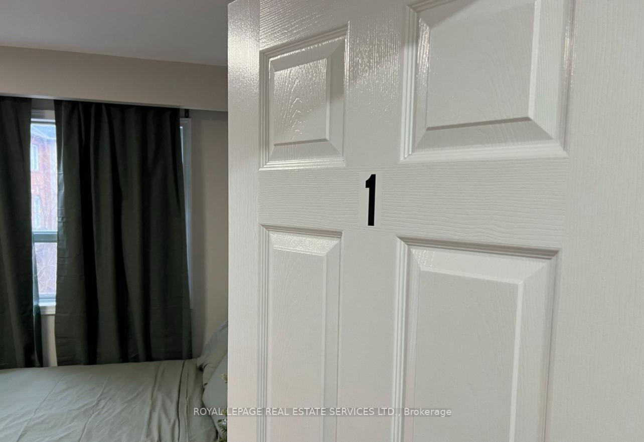 872-browns-line-etobicoke-ontario-w13235028