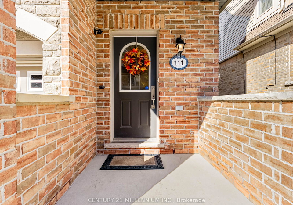 111-cedar-lake-crescent-brampton-ontario-w13235144