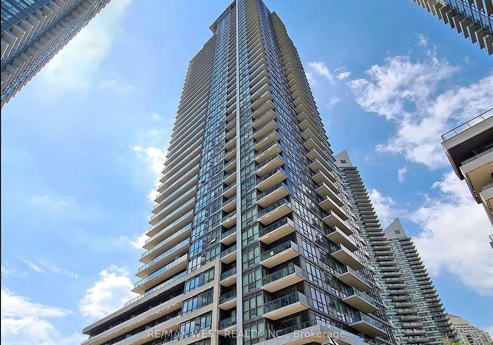2212-lake-shore-boulevard-w-etobicoke-ontario-w13235328