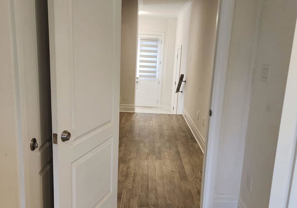 17-hashmi-place-brampton-ontario-w13235402