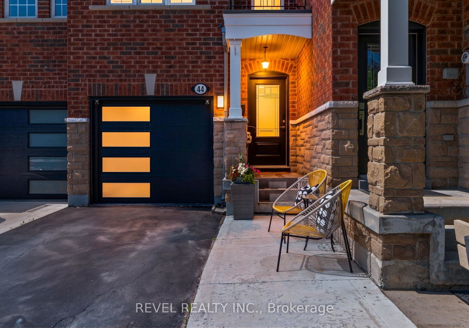 44-denison-avenue-brampton-ontario-w13235408