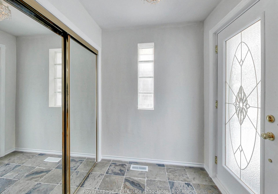 9-beaverbrook-avenue-etobicoke-ontario-w13235410