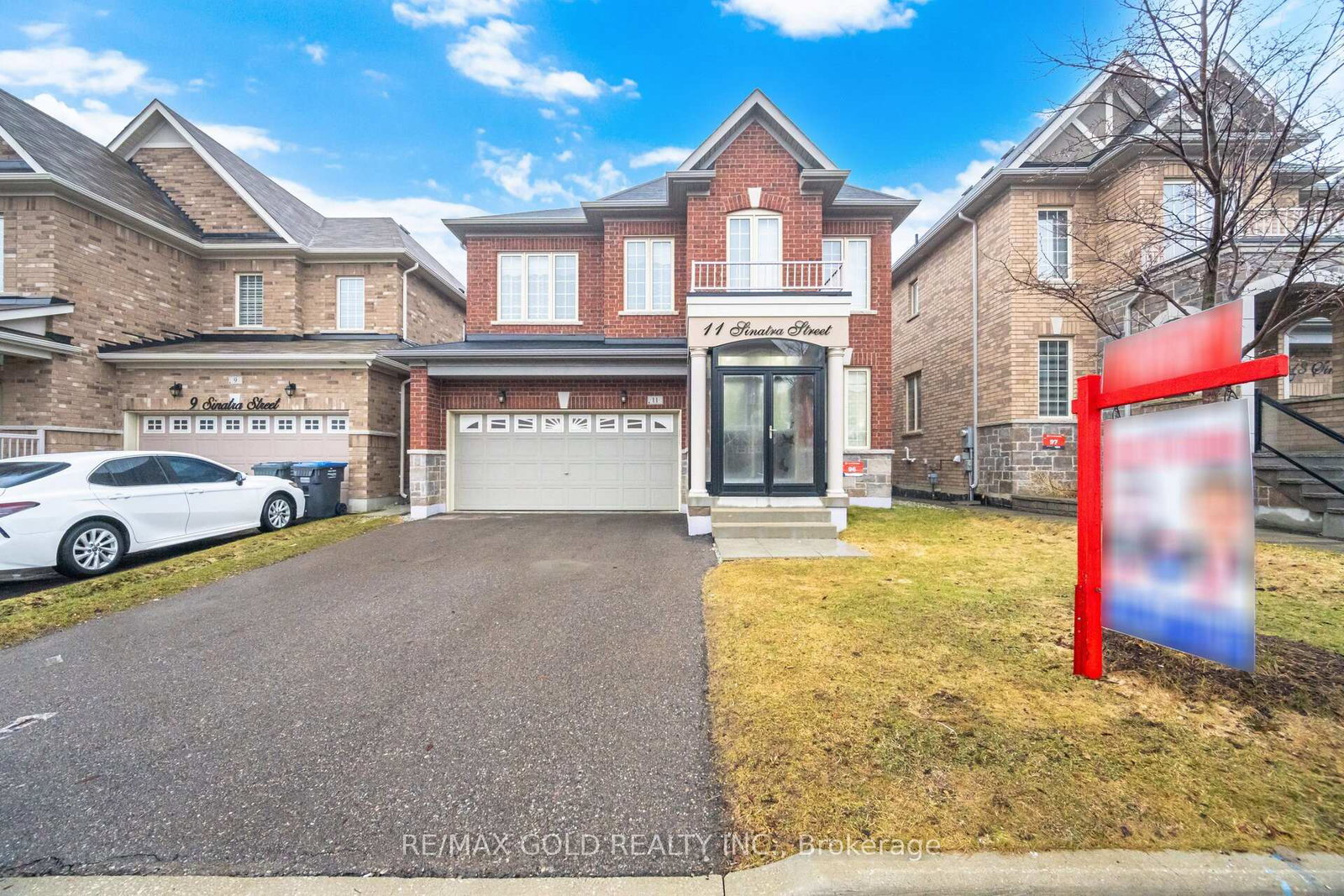 11-sinatra-street-brampton-ontario-w13235466