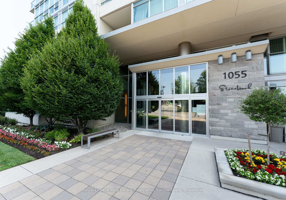 1055-southdown-road-mississauga-ontario-w13235558