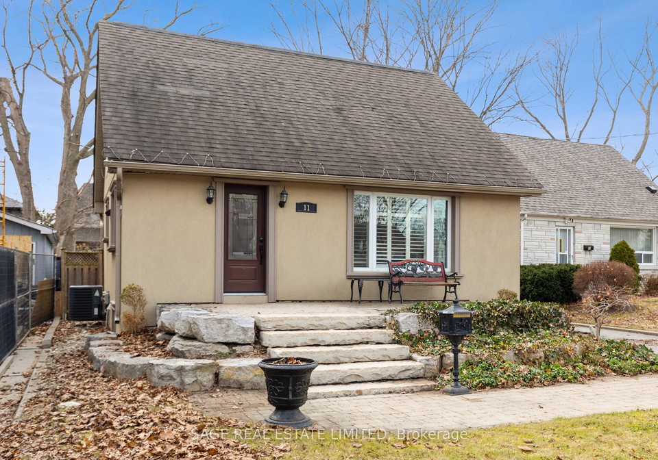11-chelsea-drive-etobicoke-ontario-w13235716