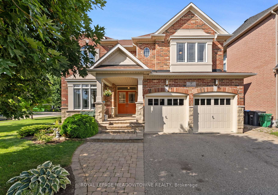 9-black-bear-trail-brampton-ontario-w13235958
