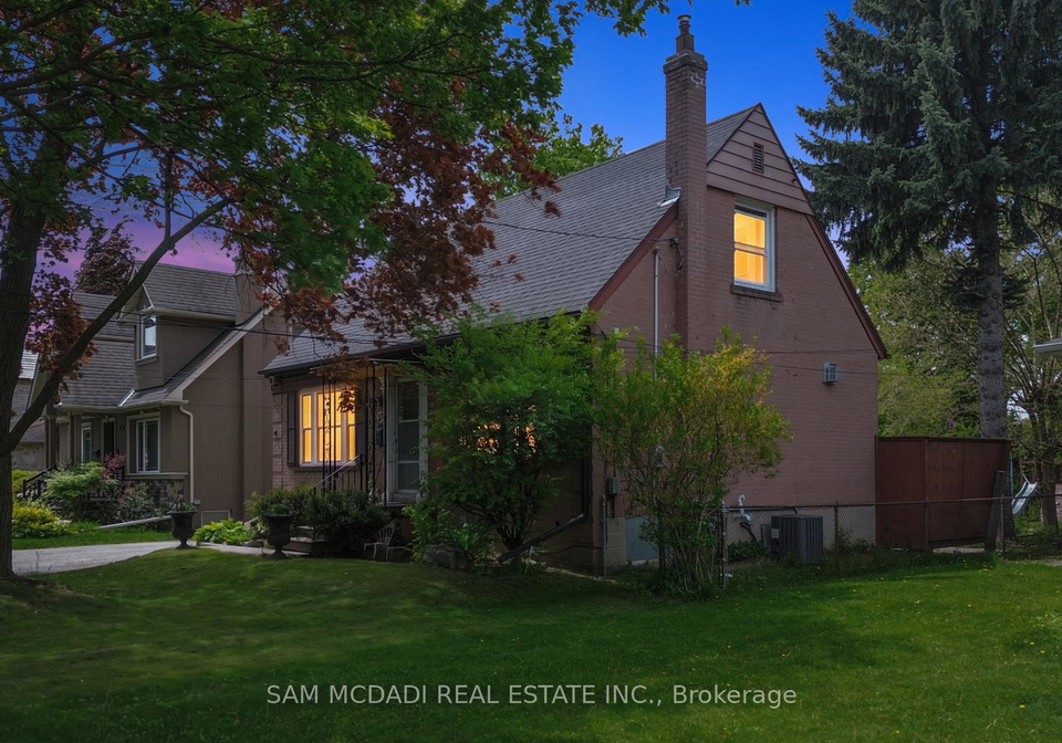 57-westglen-crescent-etobicoke-ontario-w13236126