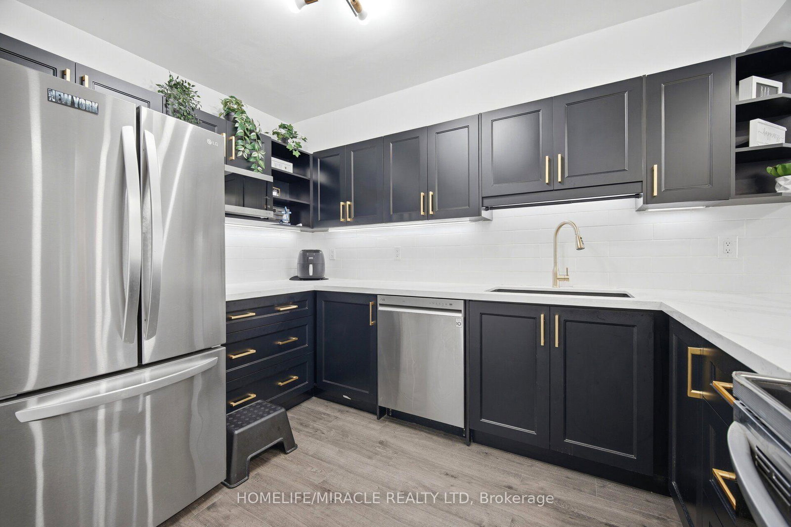 238-albion-road-etobicoke-ontario-w13236328
