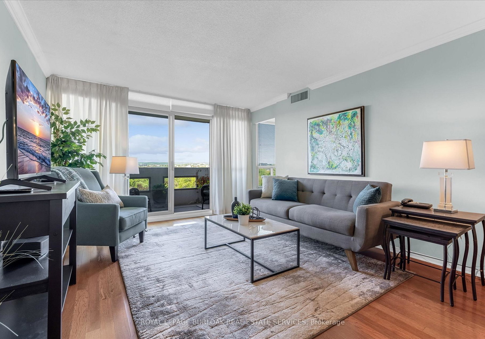 5090-pinedale-avenue-burlington-ontario-w13236344