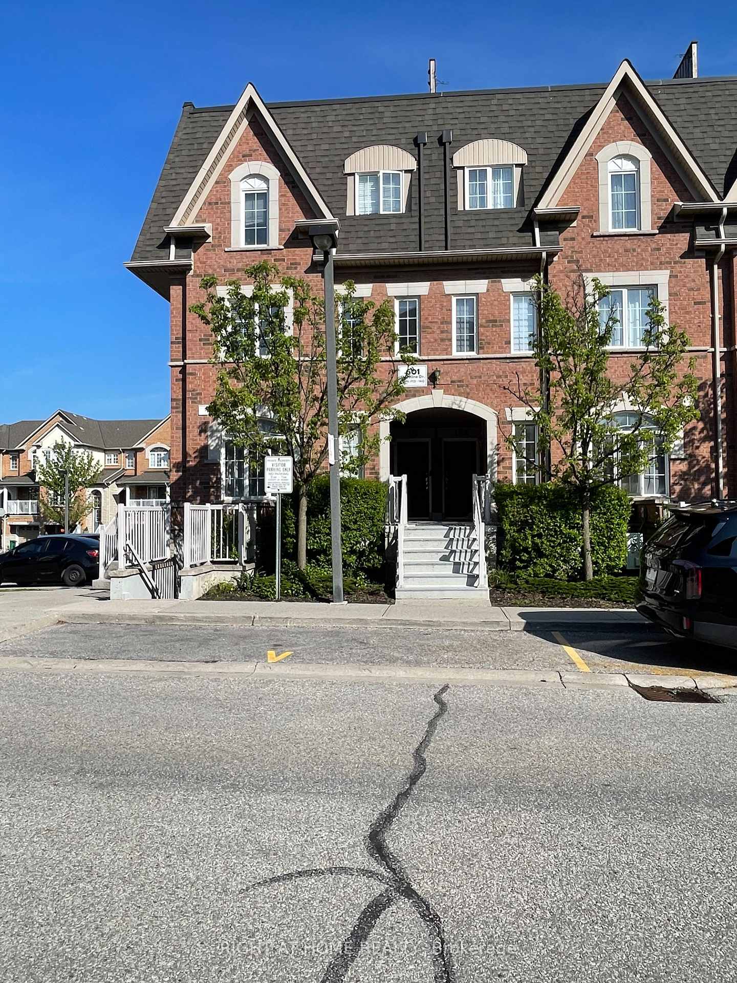 601-shoreline-drive-mississauga-ontario-w13236378