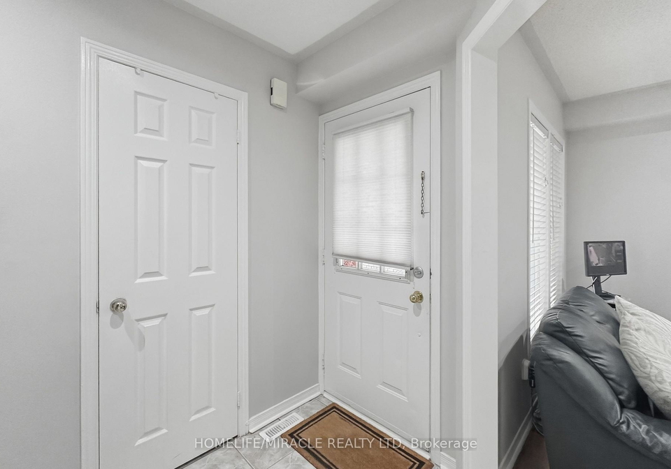 37-prairie-rose-circle-brampton-ontario-w13236472