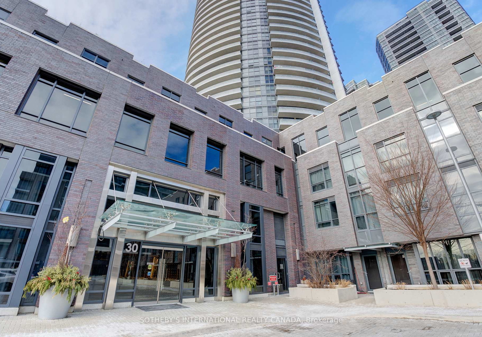 30-gibbs-road-etobicoke-ontario-w13236492