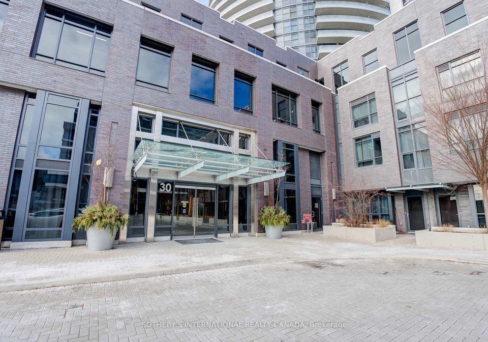 30-gibbs-road-etobicoke-ontario-w13236492