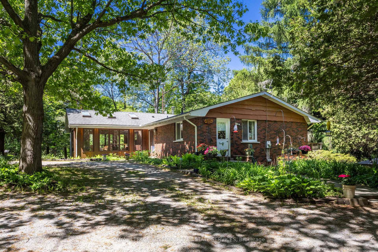 1265-britannia-road-burlington-ontario-w13236662