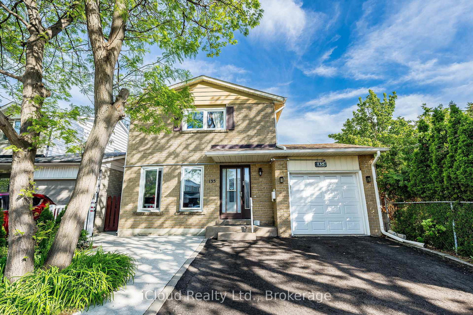 135-autumn-glen-circle-etobicoke-ontario-w13236692