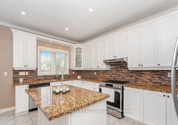 5-summershade-street-brampton-ontario-w13236774