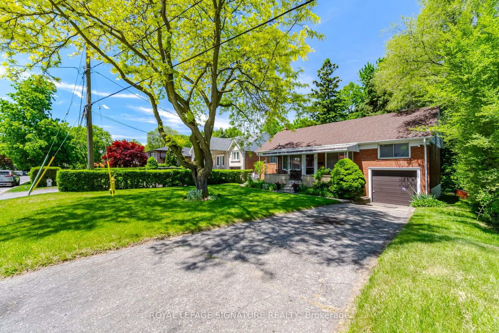 16-king-georges-drive-north-york-ontario-w13236846