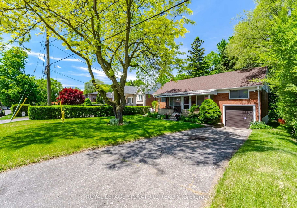 16-king-georges-drive-north-york-ontario-w13236846