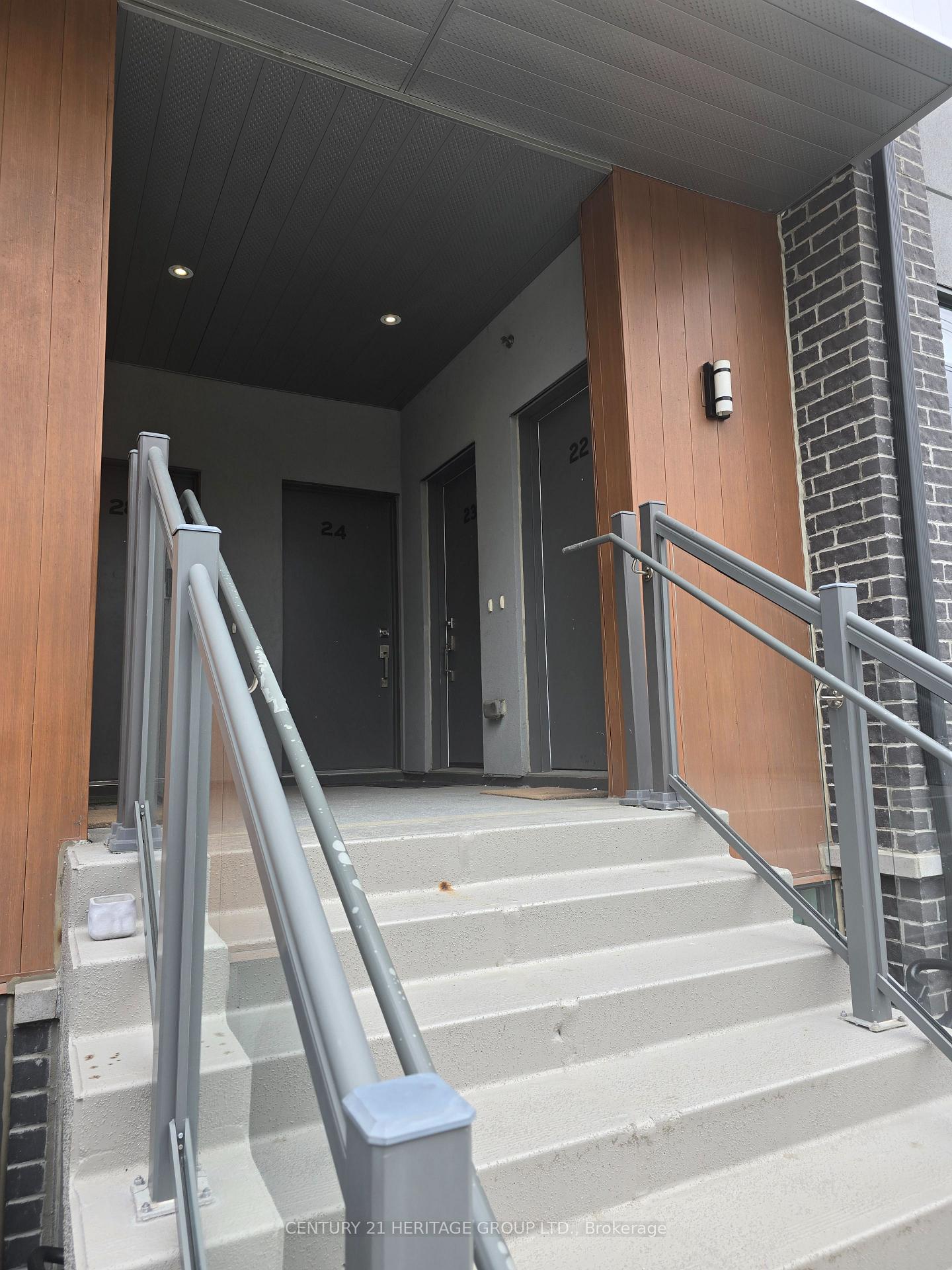 680-atwater-avenue-mississauga-ontario-w13236914