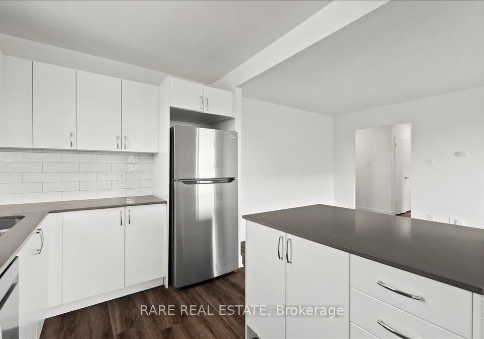 10-garfella-drive-etobicoke-ontario-w13237134