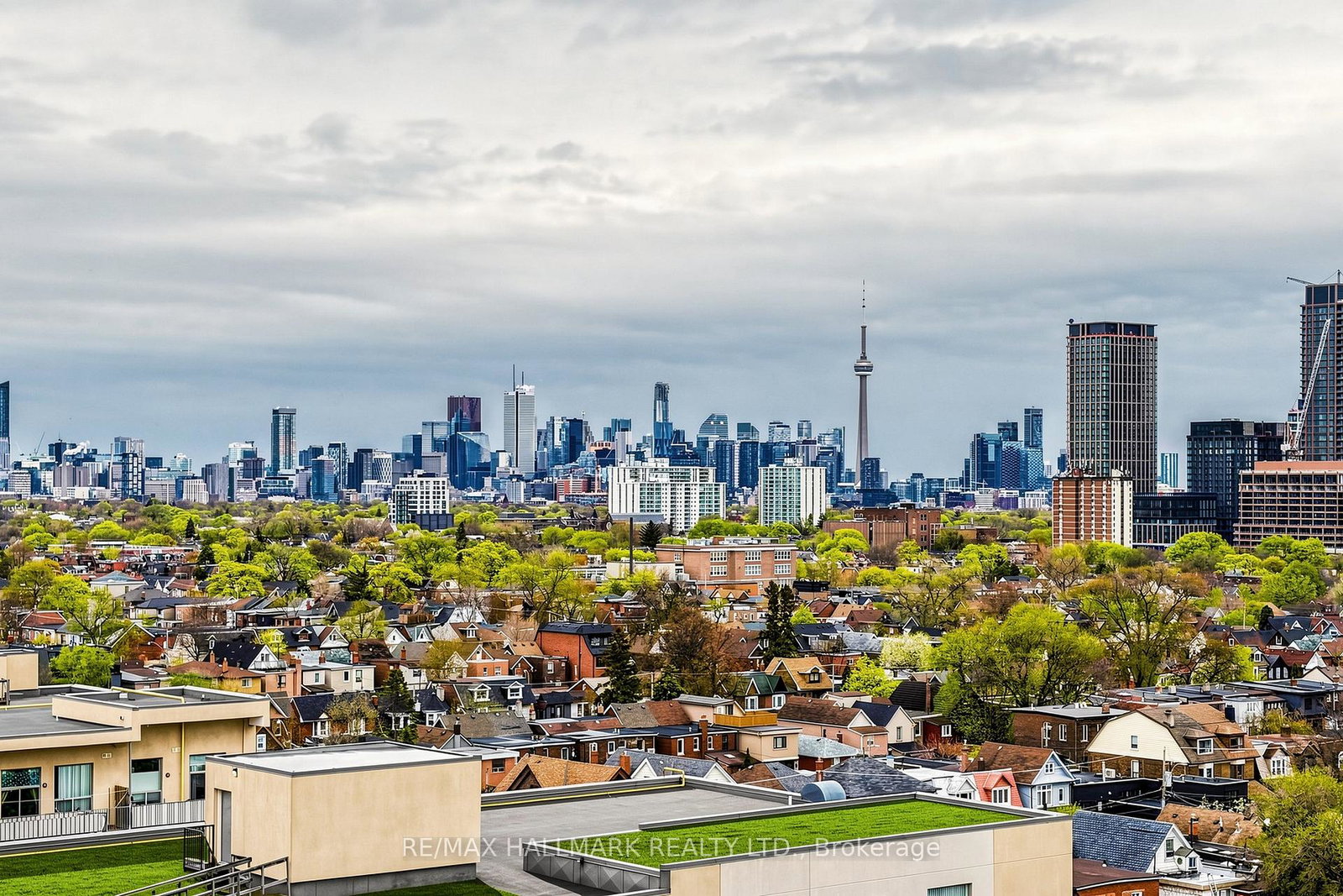 812-lansdowne-avenue-toronto-ontario-w13237156