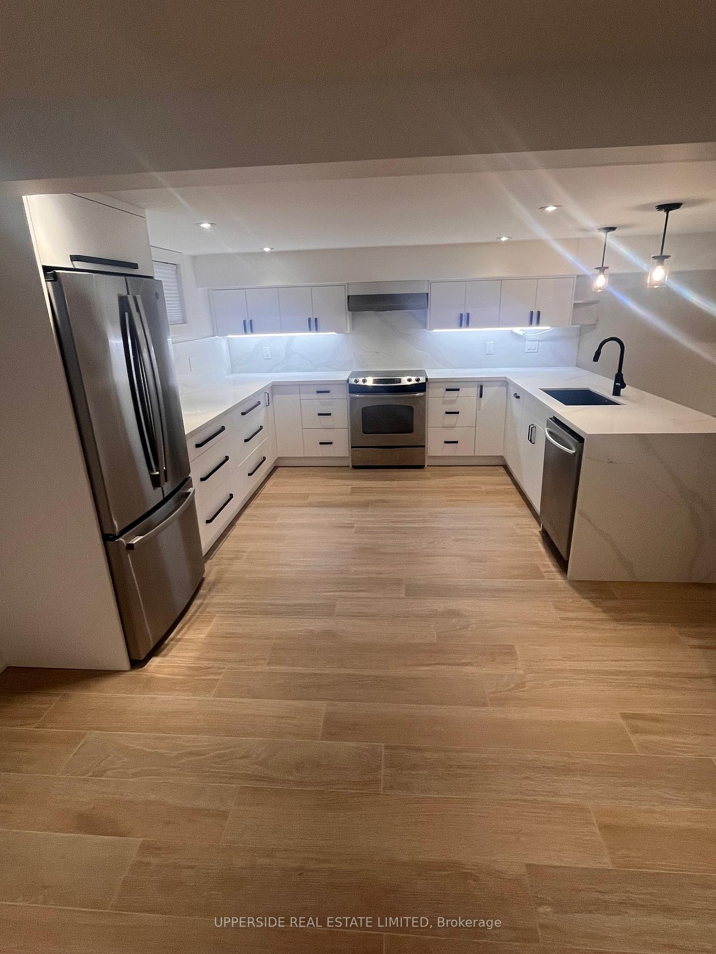 15-addington-crescent-brampton-ontario-w13237184