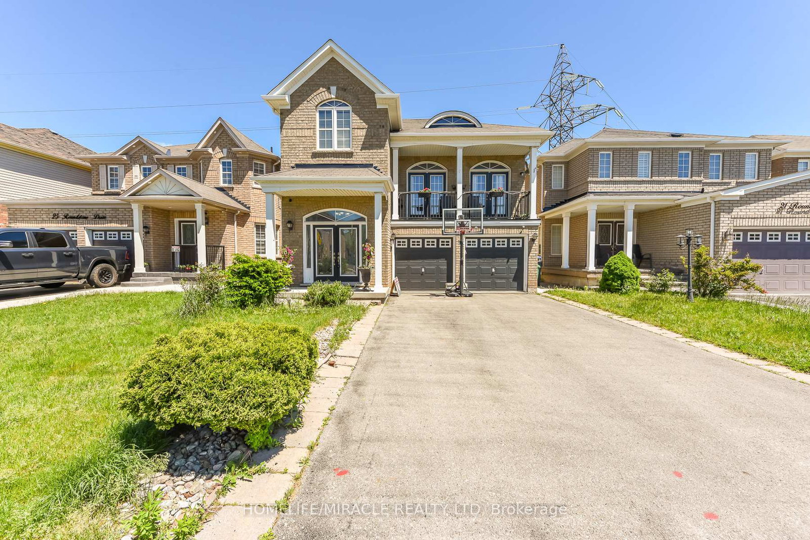 23-roundstone-drive-brampton-ontario-w13237248