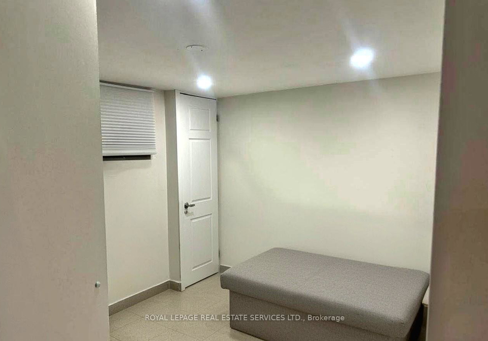 1399-lansdowne-avenue-toronto-ontario-w13237286