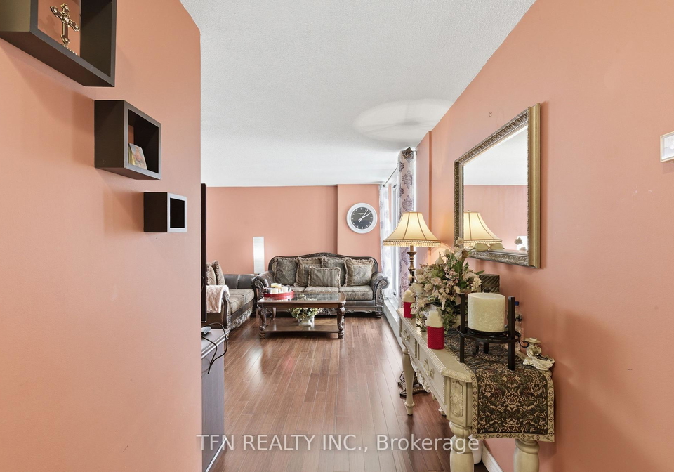 2345-confederation-parkway-mississauga-ontario-w13237288