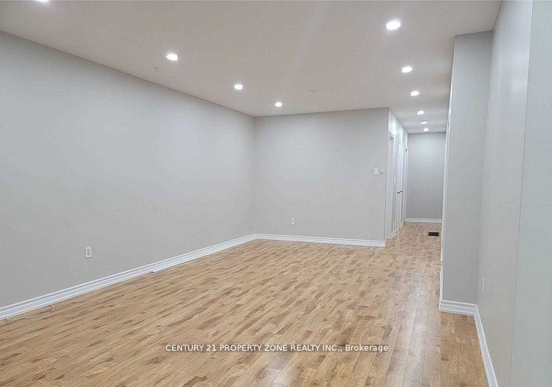 25-albion-crescent-brampton-ontario-w13237360