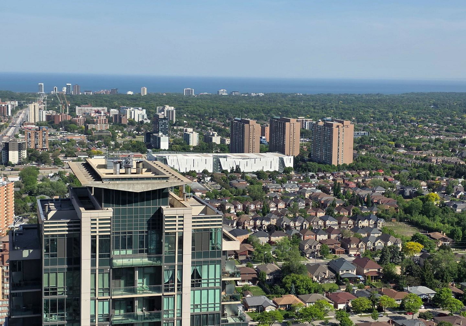 30-elm-drive-w-mississauga-ontario-w13237396