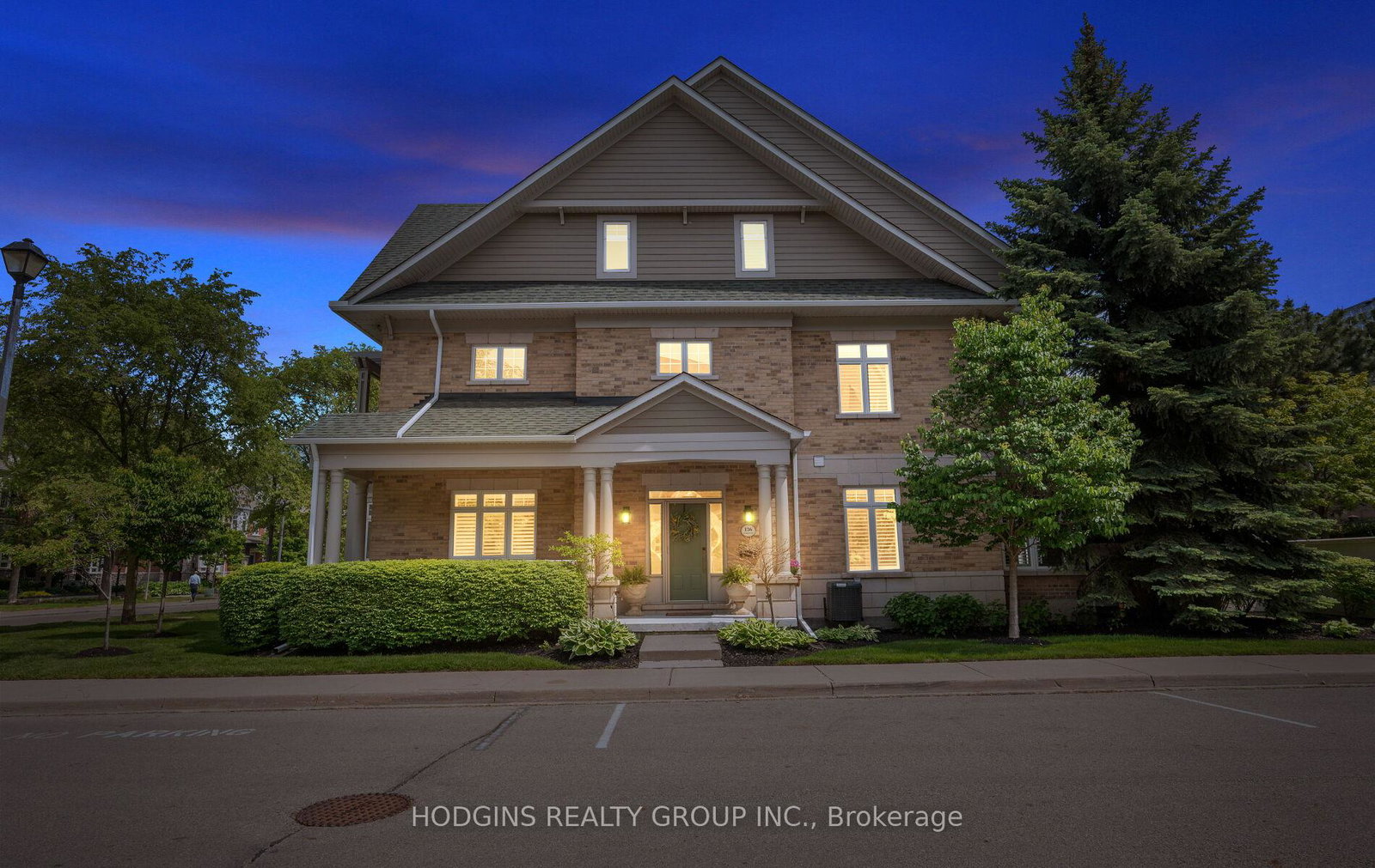 136-st-lawrence-drive-mississauga-ontario-w13237632