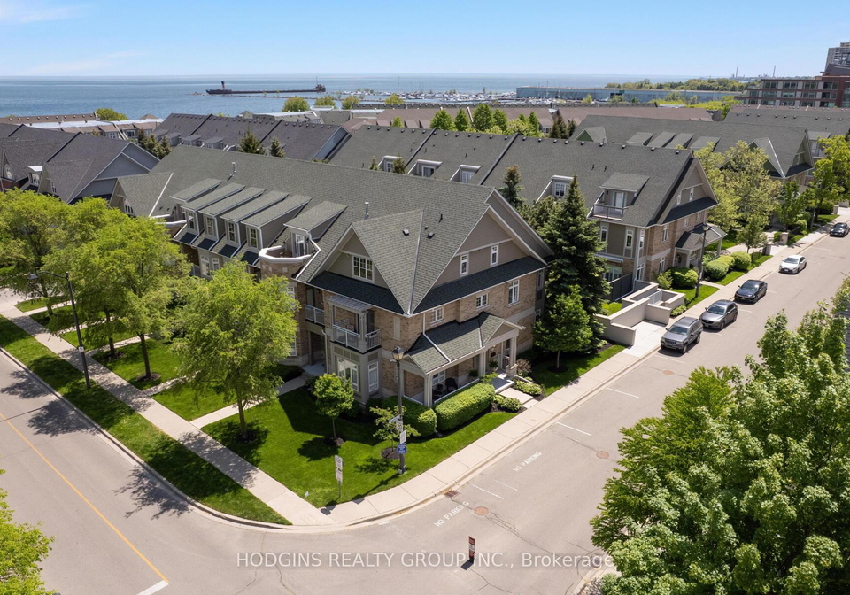 136-st-lawrence-drive-mississauga-ontario-w13237632