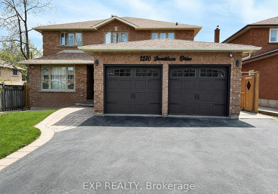 1230-jonathan-drive-oakville-ontario-w13237762
