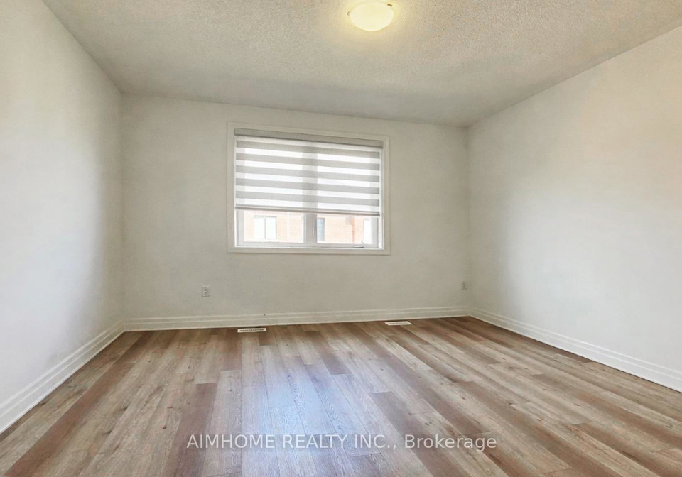 1195-tanbark-avenue-oakville-ontario-w13237850