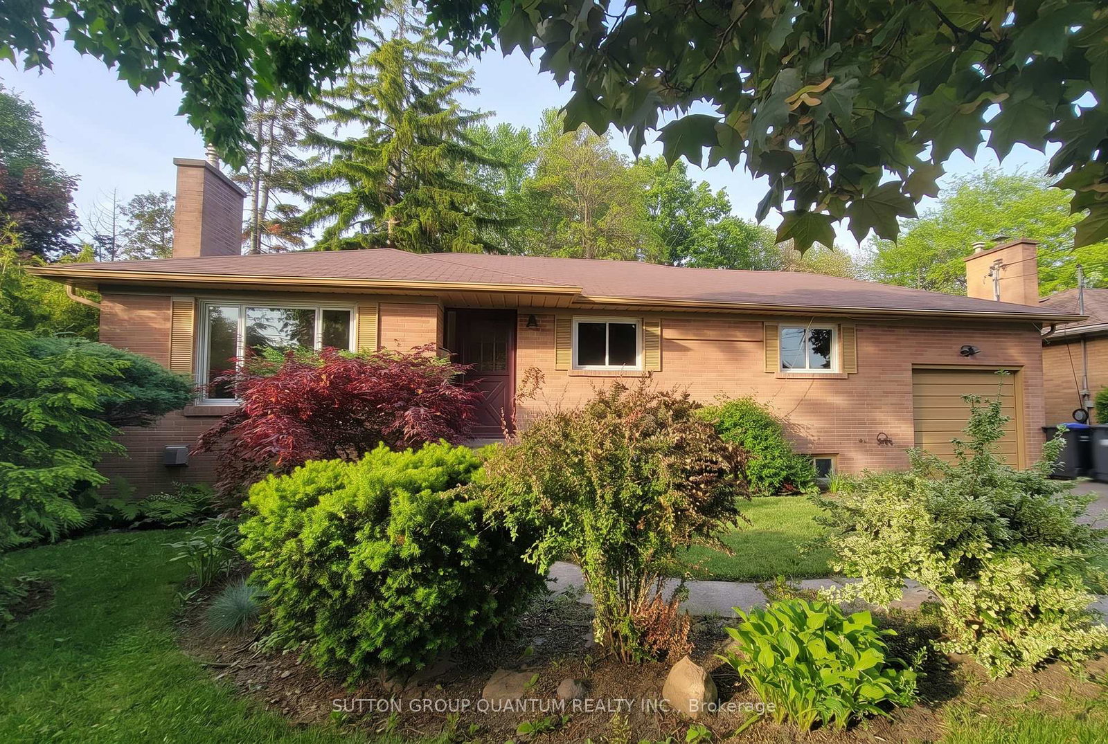2395-edenhurst-drive-mississauga-ontario-w13237864