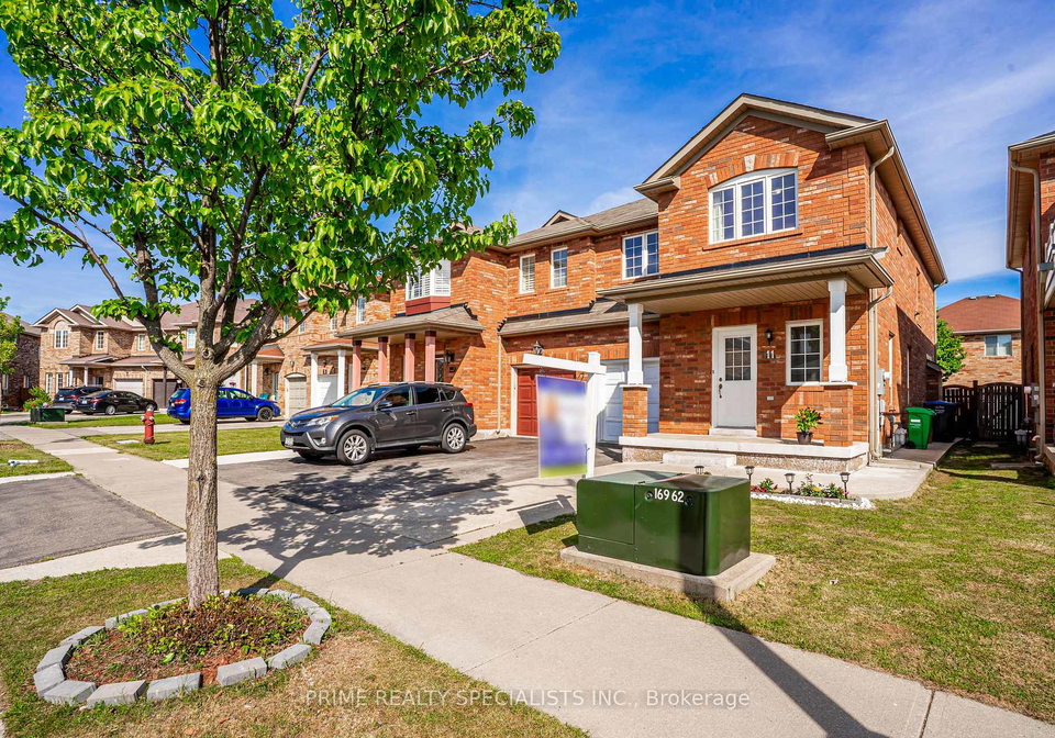 11-commodore-crescent-brampton-ontario-w13237886