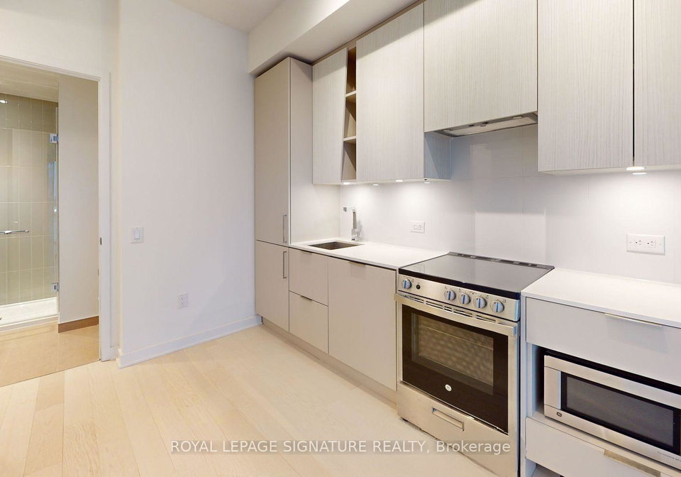 3900-confederation-parkway-mississauga-ontario-w13237930