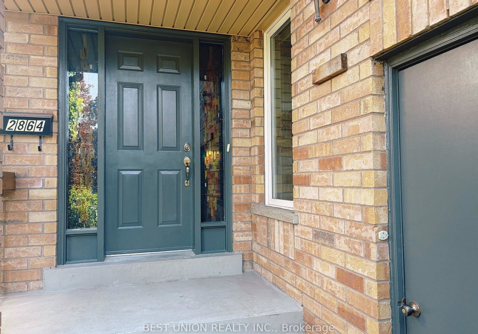 2864-westbury-court-mississauga-ontario-w13237954