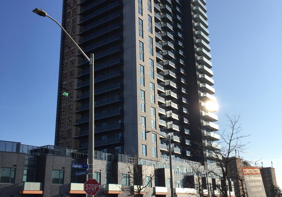 8-nahani-way-mississauga-ontario-w13237958