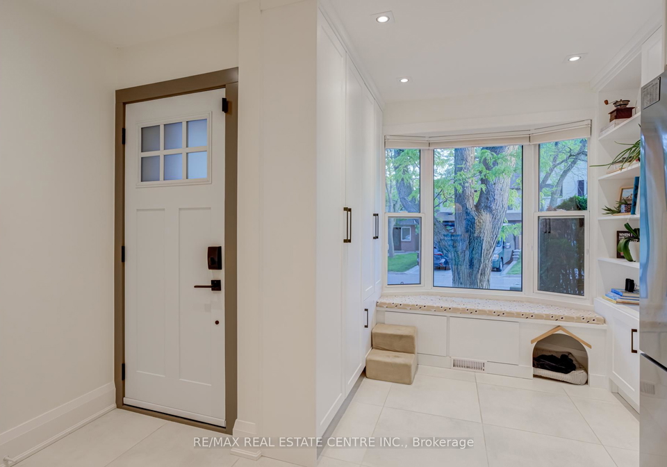 888-sweetwater-crescent-mississauga-ontario-w13238198